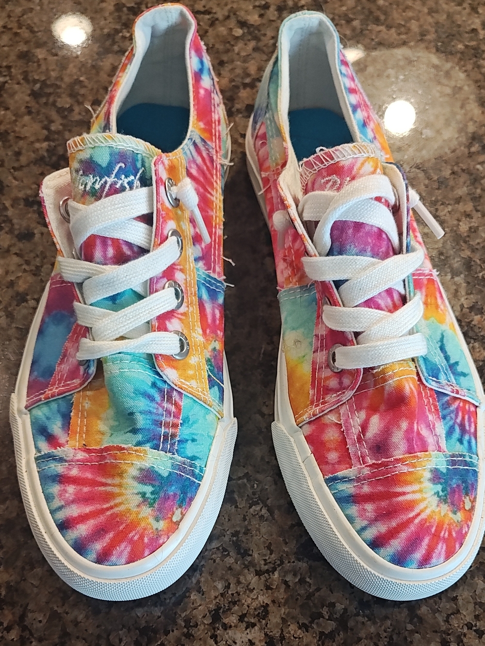 BlowFish Canvas Tie Dye Shoes Sz 8.5 Womens